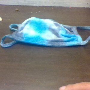 tye dyed blue and black face mask